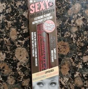 Soap and Glory lip plumper